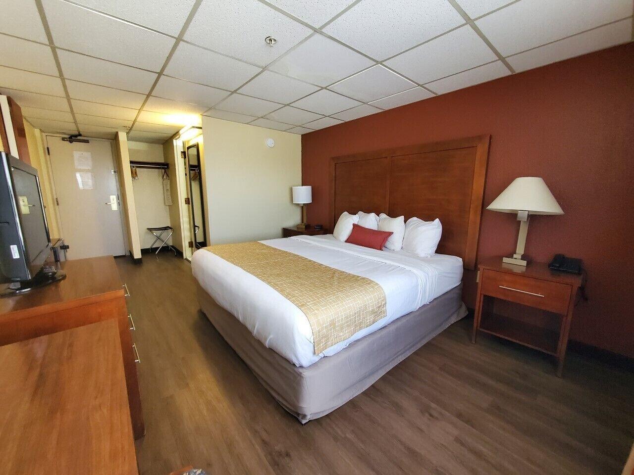 Ramada By Wyndham Downtown Spokane Kültér fotó