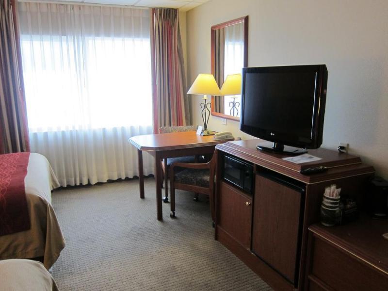 Ramada By Wyndham Downtown Spokane Kültér fotó